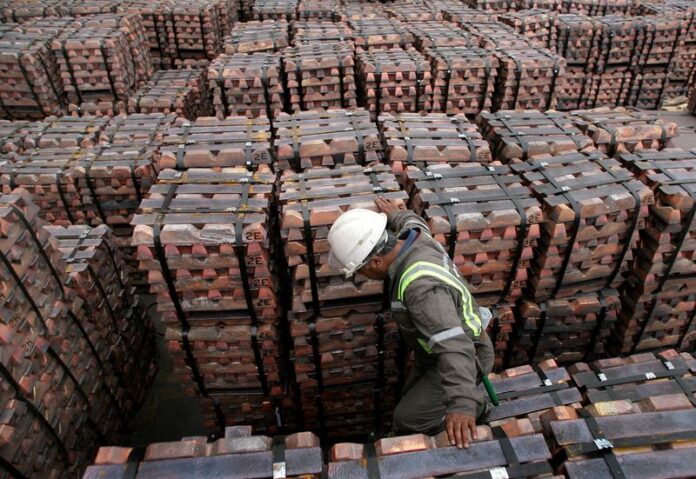 &copy; Reuters Updated 2024 outlook for copper stocks following a pullback