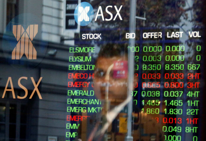 &copy; Reuters.  Australia stocks higher at close of trade; S&amp;P/ASX 200 up 0.22%