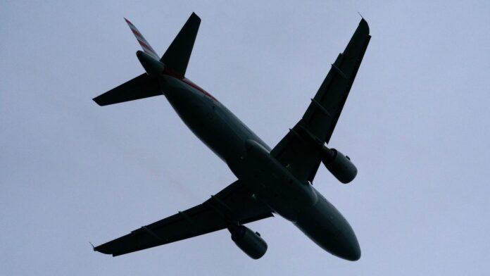 Airlines flight-change fees waived East Coast storm