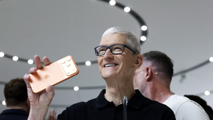 Apple nears deal to acquire talent, tech from AI startup Prompt AI