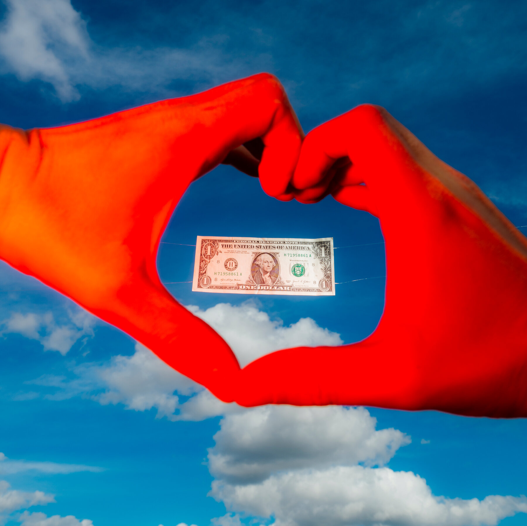 Democratic Party Fundraising Strategy Challenges Examined 